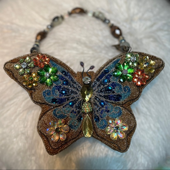Mary Frances Handbags - Mary Frances Butterfly purse retired “Grace in Flight” with COA